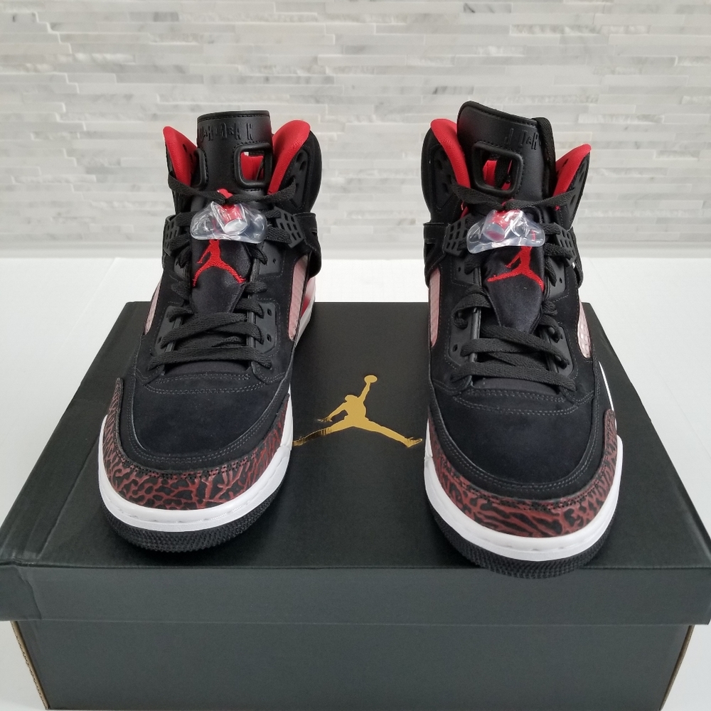 New JORDAN Spizike Sneakers - Picture 6 of 7